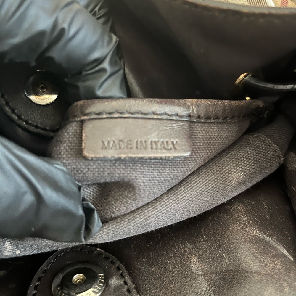 Burberry Beige and Black Check Shoulder Bag - Picture 8 of 12